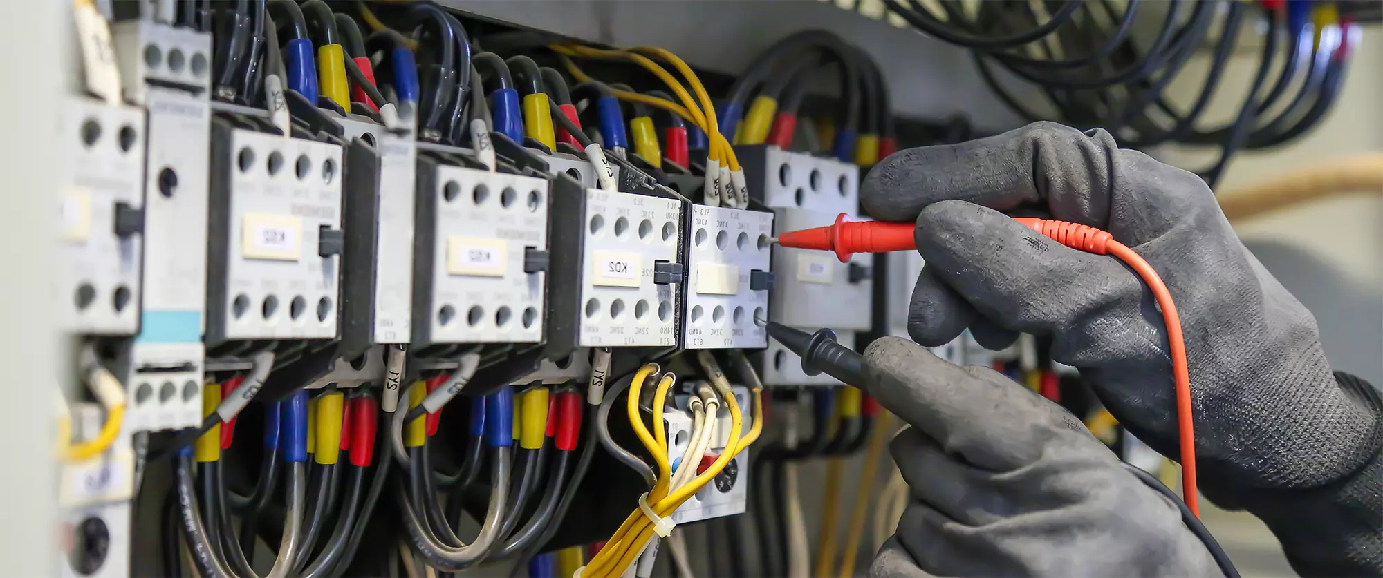 AnyConv.com__eletricistaaa